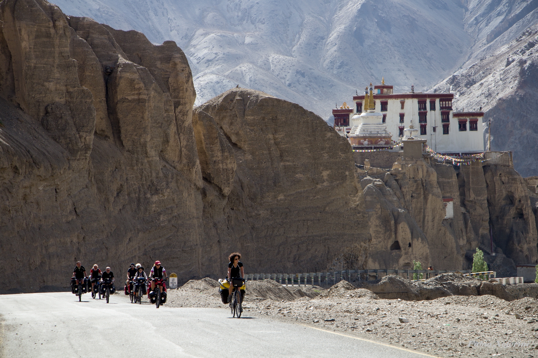 Cicloviaggiatore in Ladakh, India